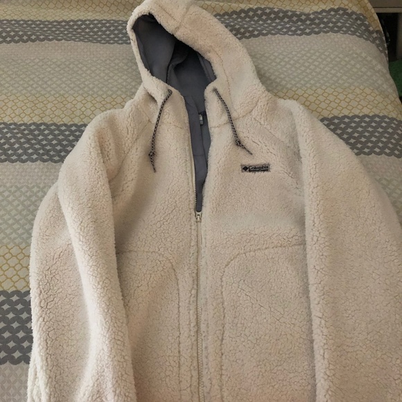 Columbia Off-White Teddy Jacket - Picture 4 of 4